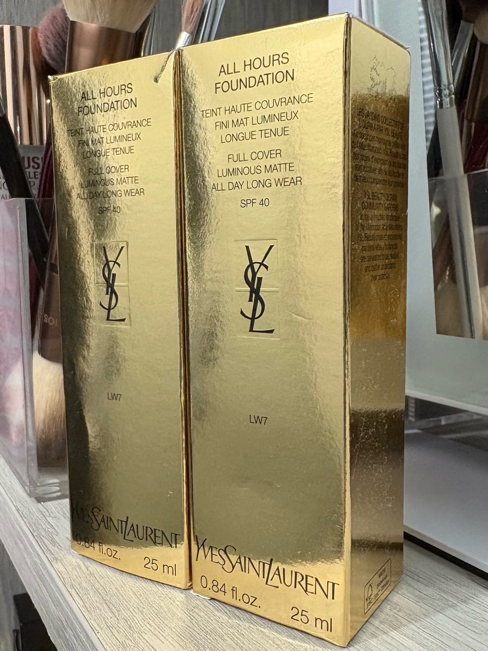 YSL All Hours Foundation L7